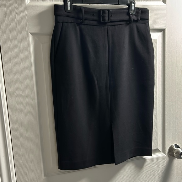 Midi length, belted skirt with side pockets - Picture 1 of 5